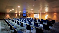 Yacht TURAMA - Conference Theater